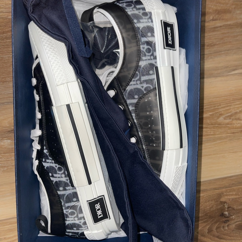 Dior Sneakers